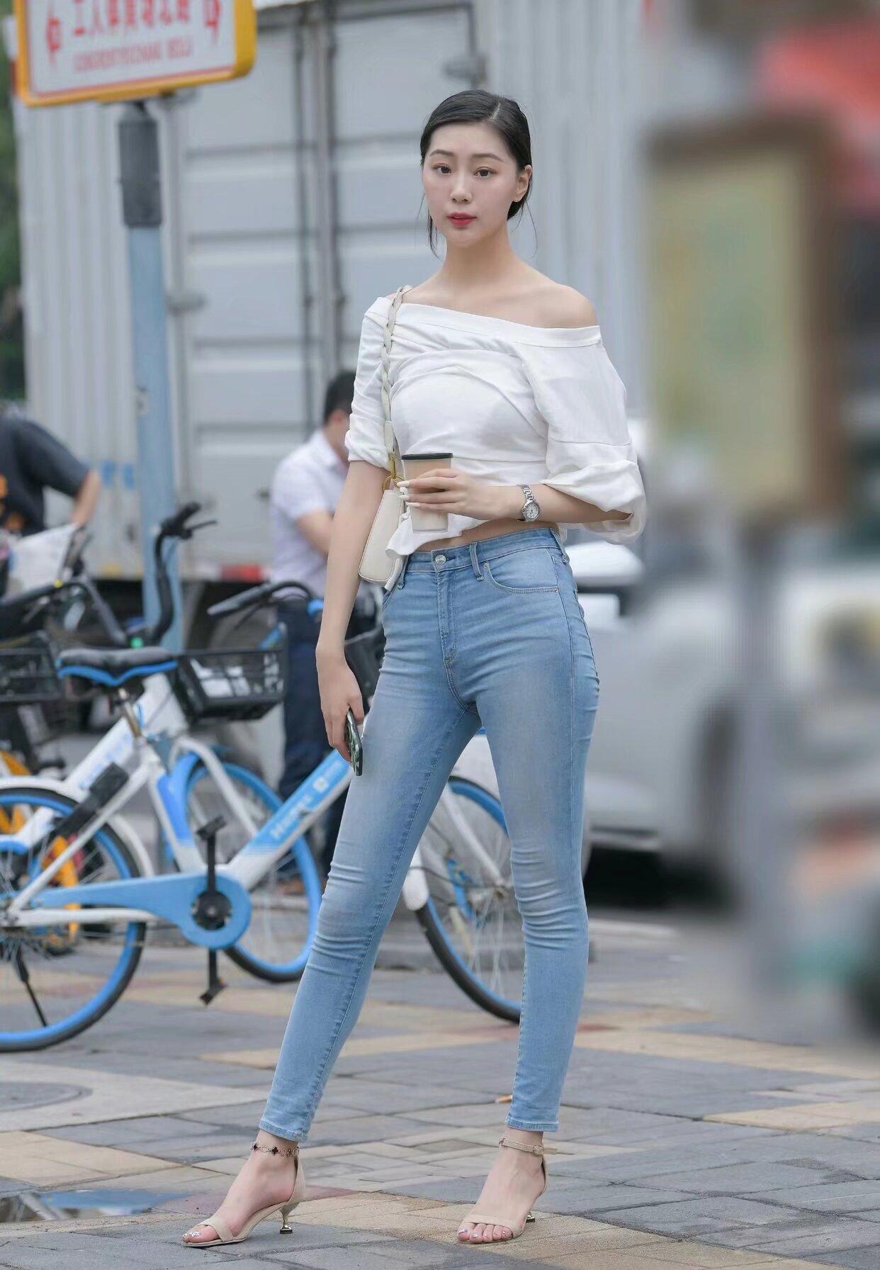 很多东西如果不是怕别人捡去，我们一定会扔掉。