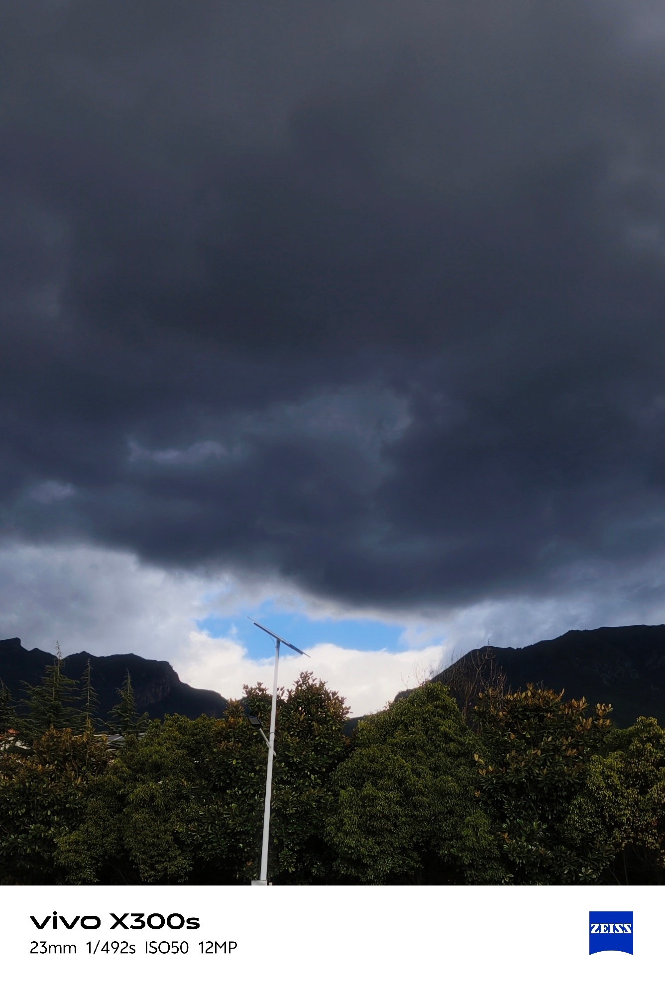 落地丽江，感受下高原地区的天气，真是变化莫测