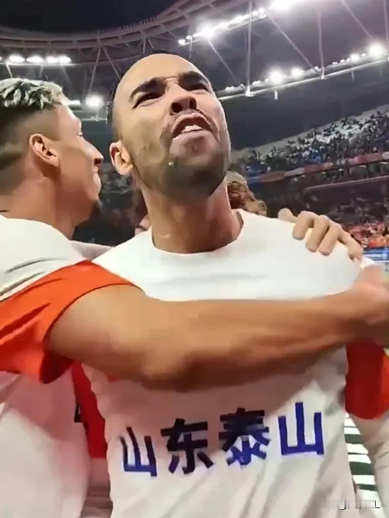 恭喜，德尔加多终于要转正了！替补登场奉献绝杀，既挽救了亚冠、中超连续三场不胜且0