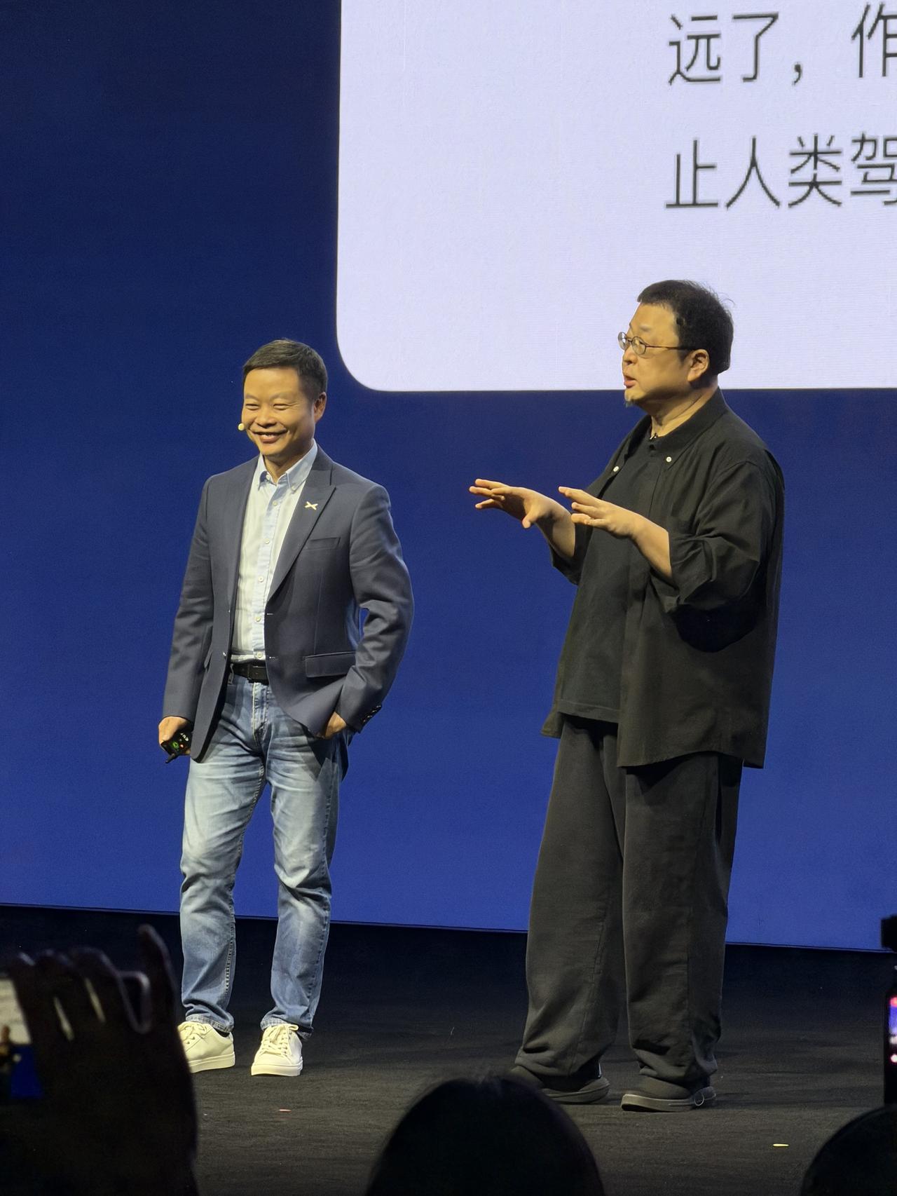 罗永浩说，不会抢车评人饭碗，说违心话很贵，要一两个亿，没有车企给得起。