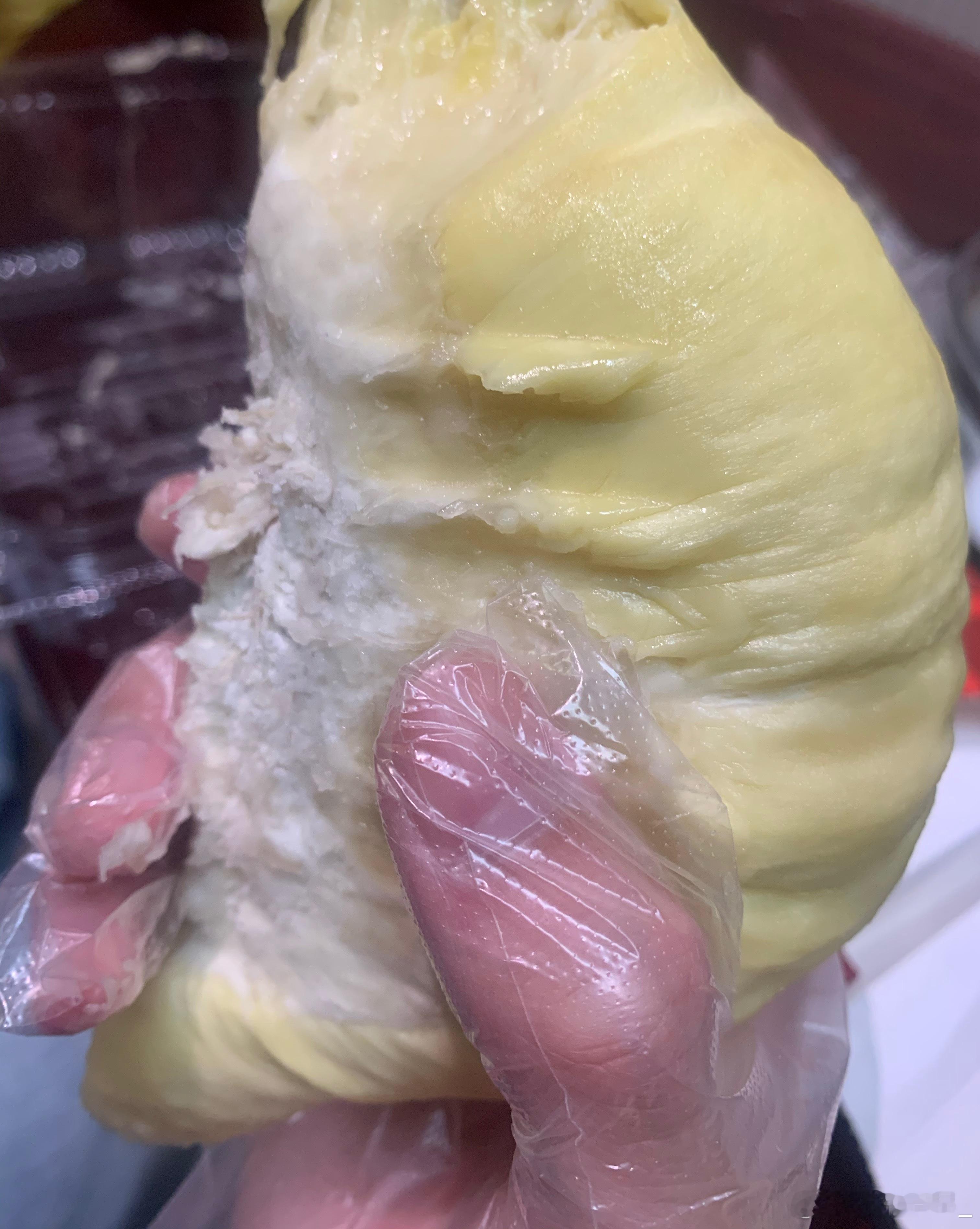 今天买的榴莲超好吃😋！！！ 