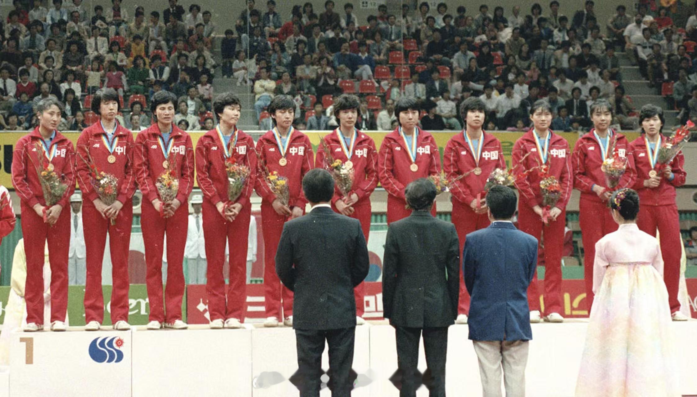 亚洲运动会中国女排名单2026 赵勇 ？1吴梦洁 2庄宇珊 3唐欣 4张籽萱 6