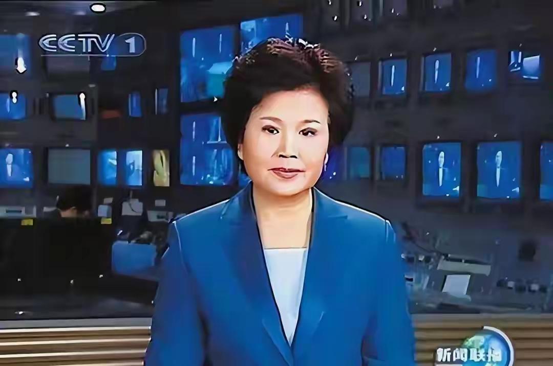 六十多岁的我，小时候爱就看邢质斌和罗京主持的中央《新闻联播》

时光荏苒，再次隔