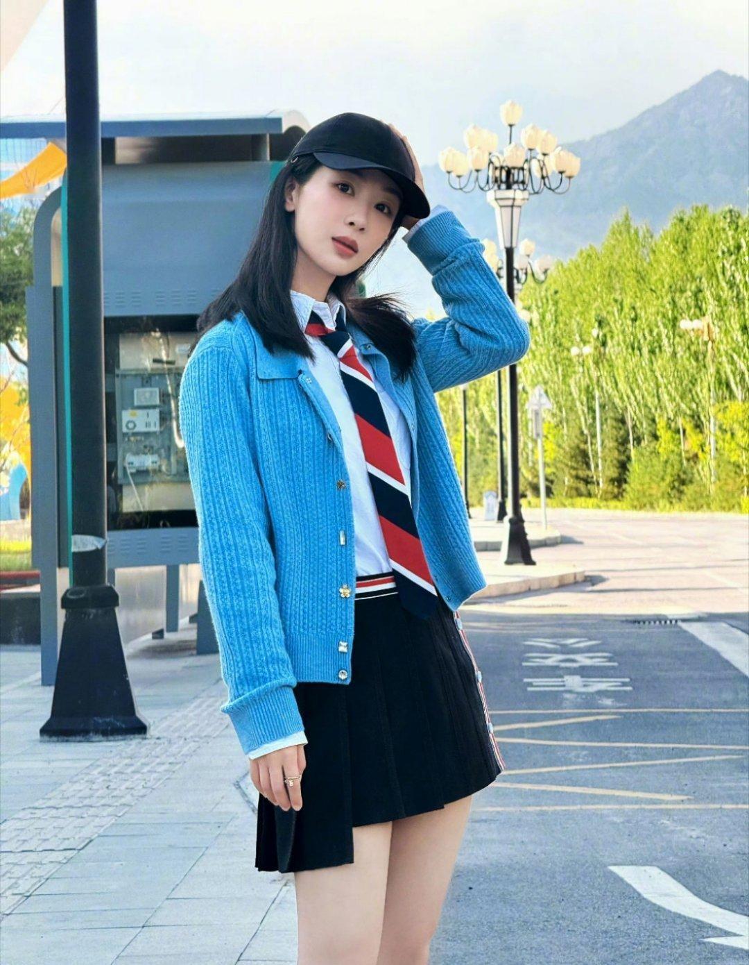 杨紫暑期档全勤王，演员有好作品才有底气，期待杨紫所有代播作品[打call][打c