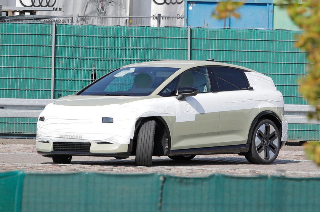 车市热门 全新奥迪A2 e-tron将于今年秋季发布。最新曝光的原型车已褪去大部