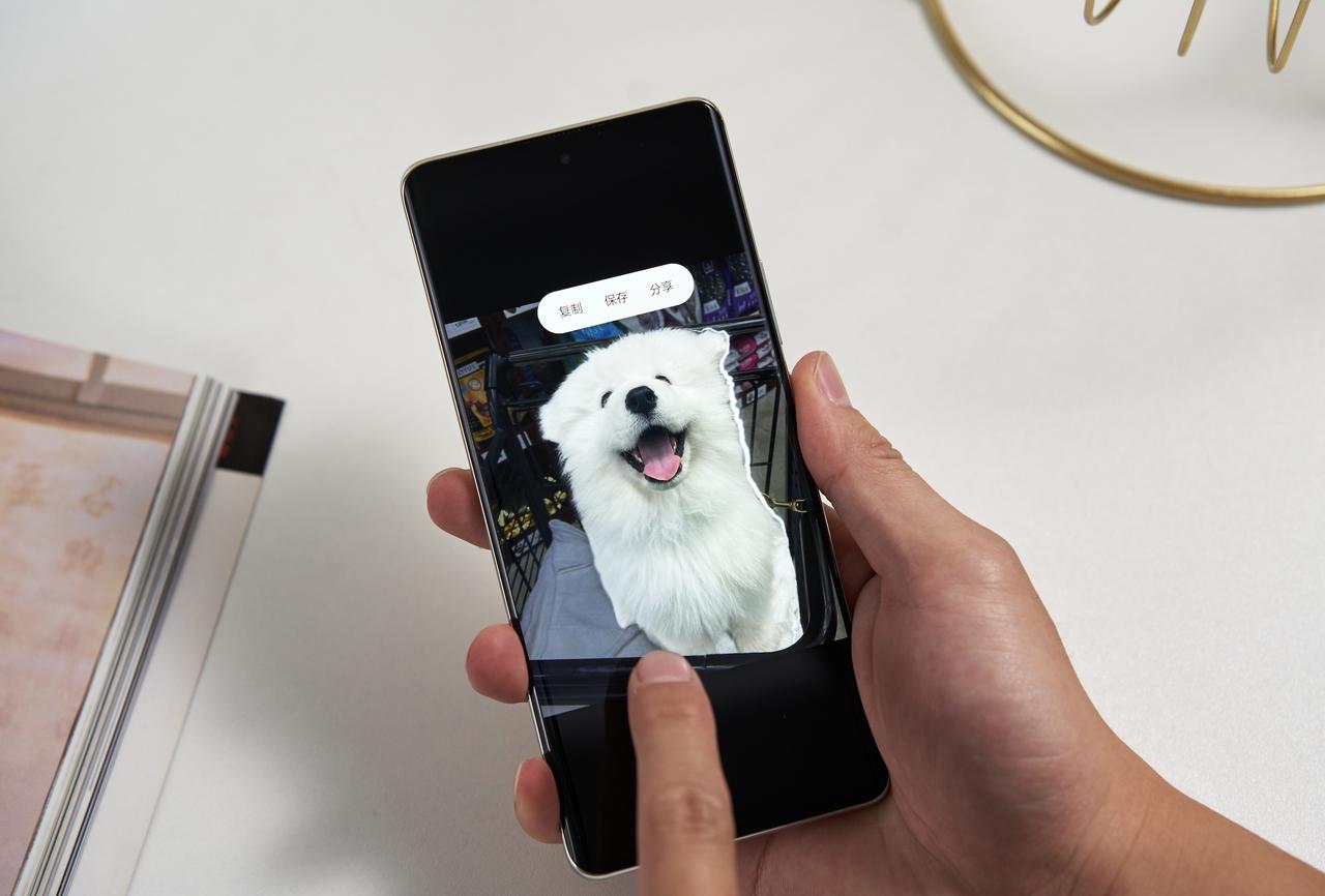 大家现在换新手机时，还会将系统作为一个重要参考因素吗？就目前来看，各大厂商系统的