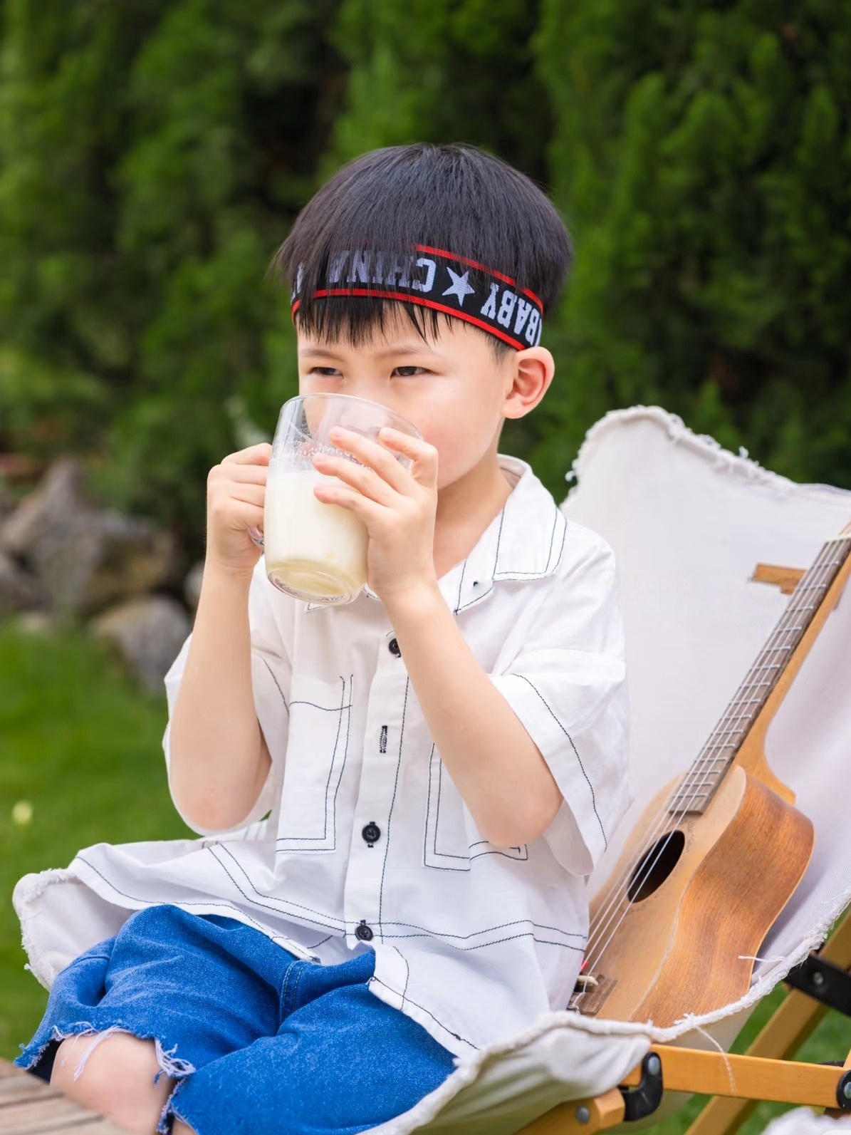 做了妈妈，才慢慢懂得成长从没有统一答案，所谓“最好”的不是跟风追逐的营养清单，而