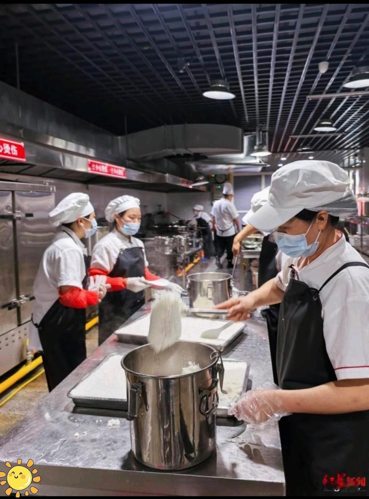 谁能想到，困扰无数大城市的校园食品安全难题，竟被四川巴中一所小学的创新做法轻松化