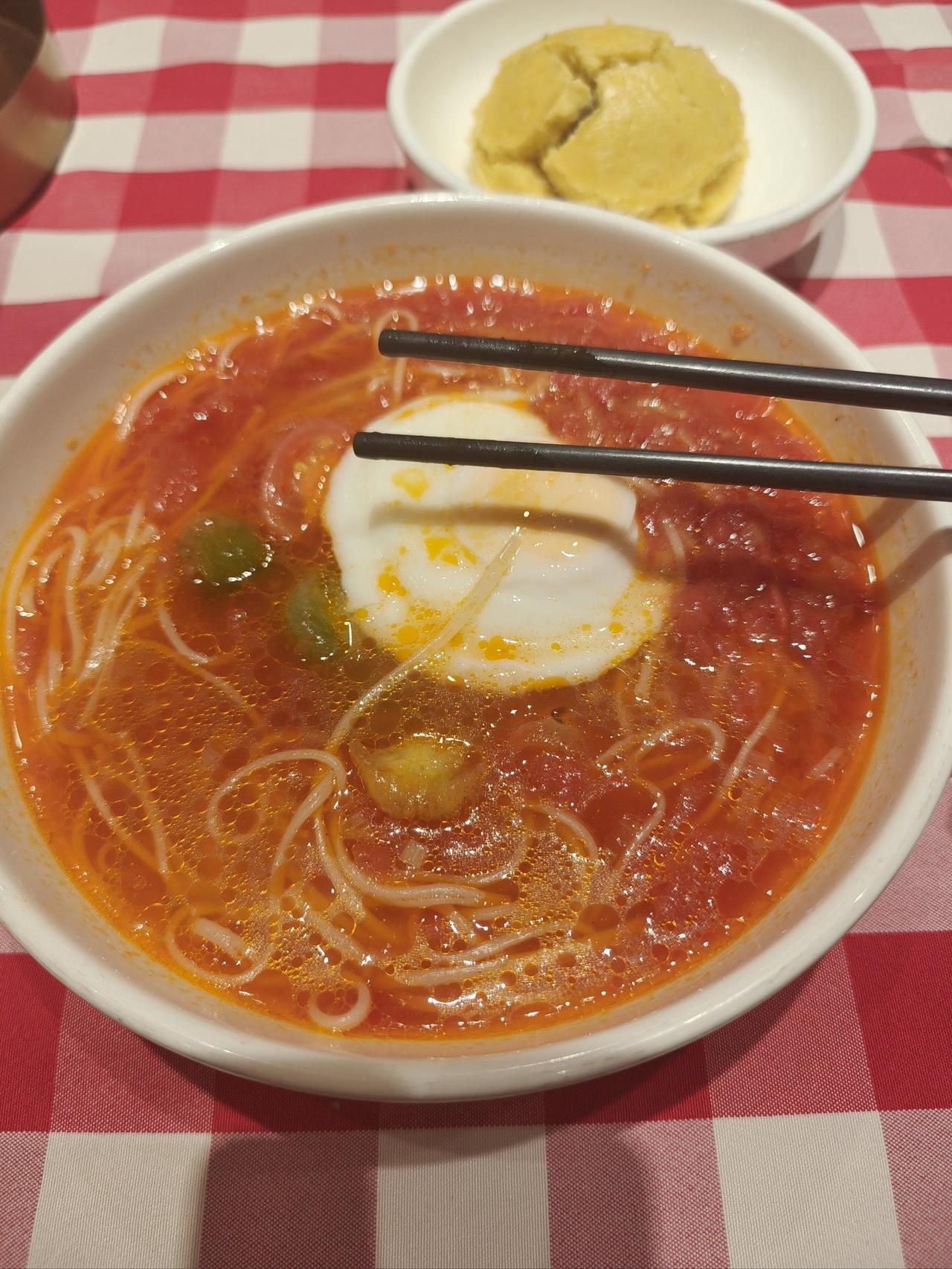 据企业信息平台显示，内蒙古西贝餐饮集团有限公司于1月20日完成工商变更，注册资本