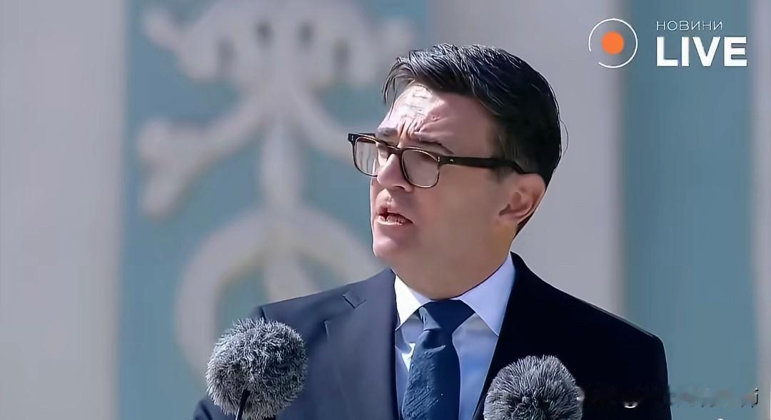 英国移交风暴阴影导弹机密数据，俄罗斯抨击火上浇油要将其摧毁！英国首相伯纳姆乌克兰