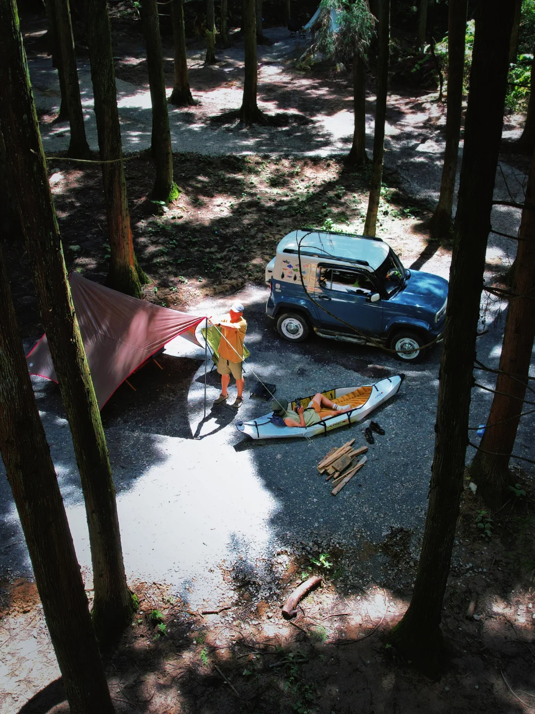 人在齐岳山露营︱烦心事过两天再说