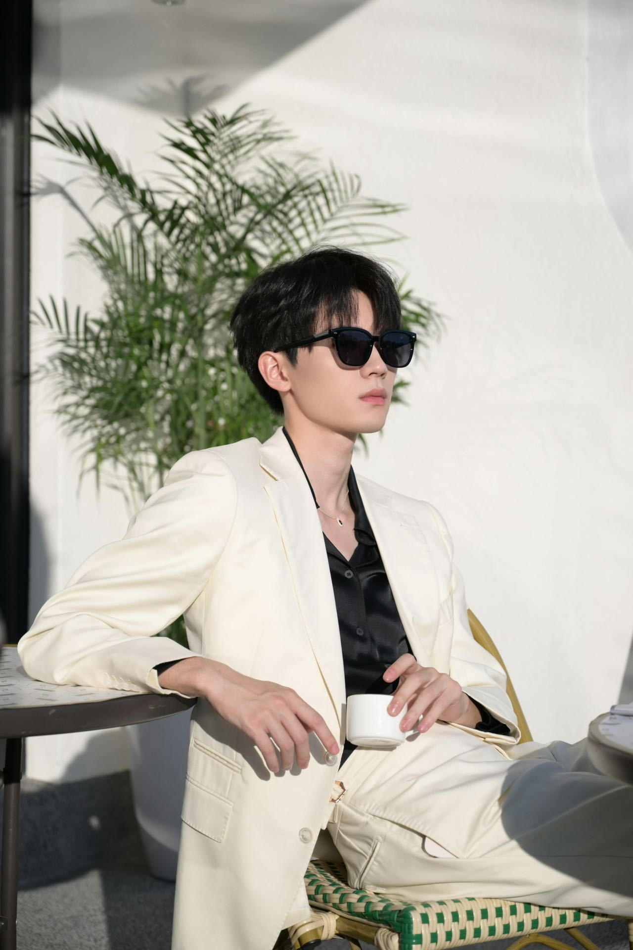 周翊然白西装完全贵公子来的建议周翊然白西装半永久 周翊然穿白西装完全矜贵贵公子来
