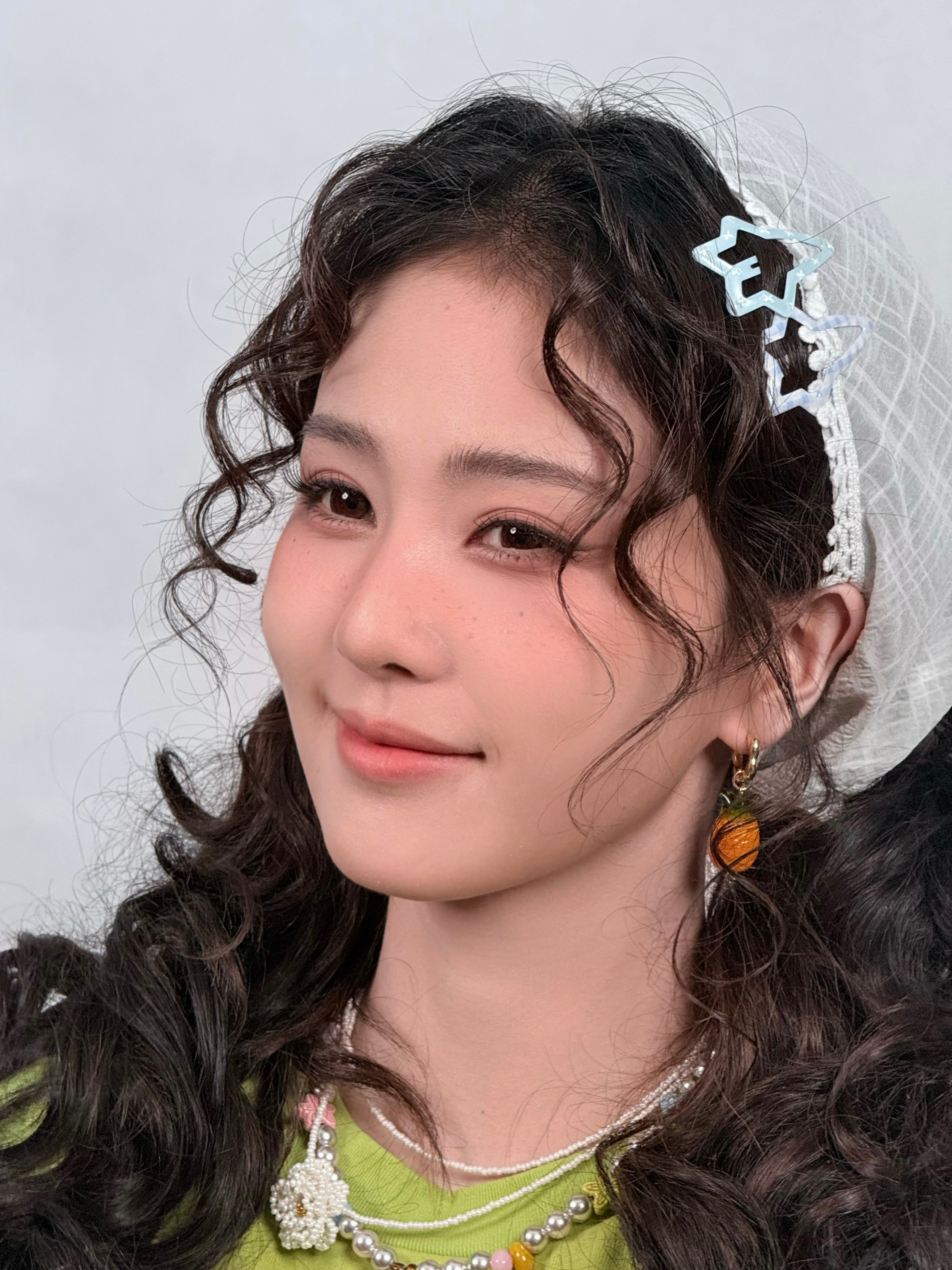 今日鹿透🎬「奔跑吧鹿透社」👩🏻🌾今天天气也刚刚好软fufu的茉莉色小鹿?