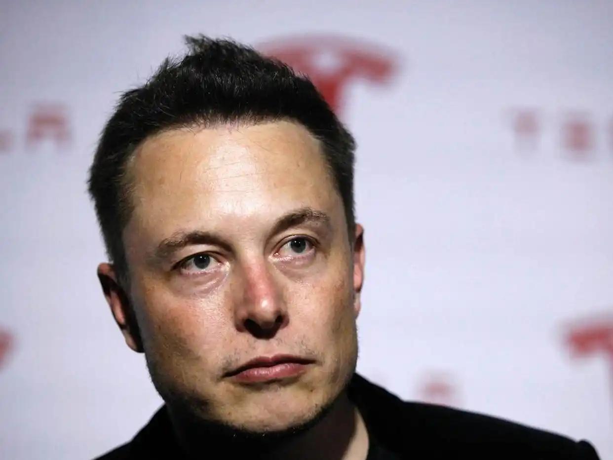 马斯克再次抛出惊人言论，他说：“社会的竞争，其实并不需要你比所有人都强；绝大部分