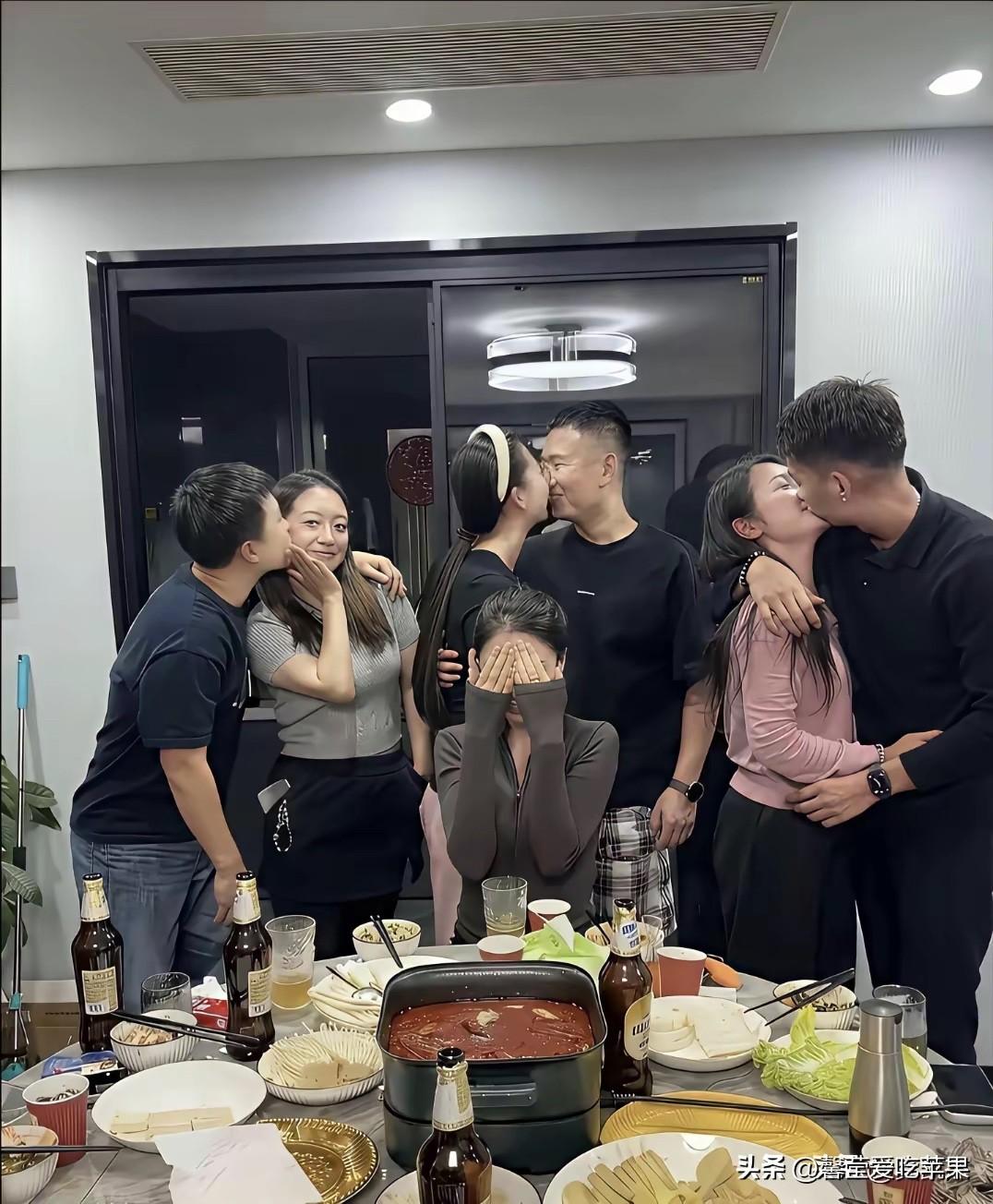 女生为什么要嫁人，看到这图片就知道了，不接受反驳！