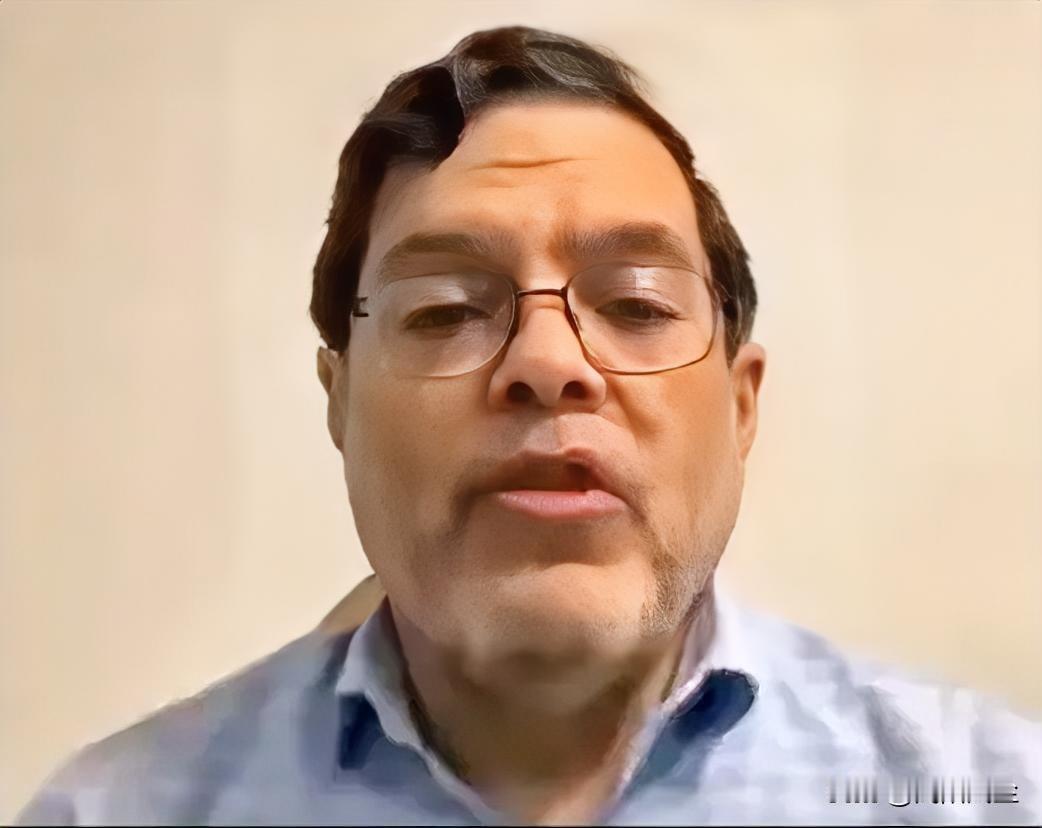 马兰迪教授:“美国副总统万斯表示，在伊朗谈判期间，不断给白宫及其他地方人打电话，