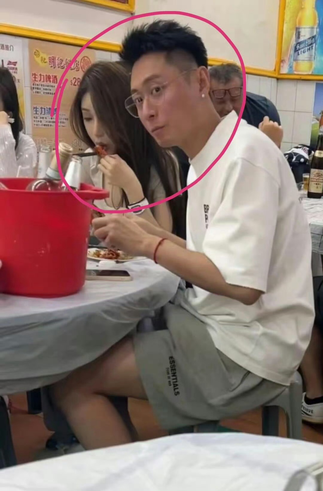 疑似买超新恋情 离婚了吗 说恩爱没办婚礼的是不是他们 ​​​