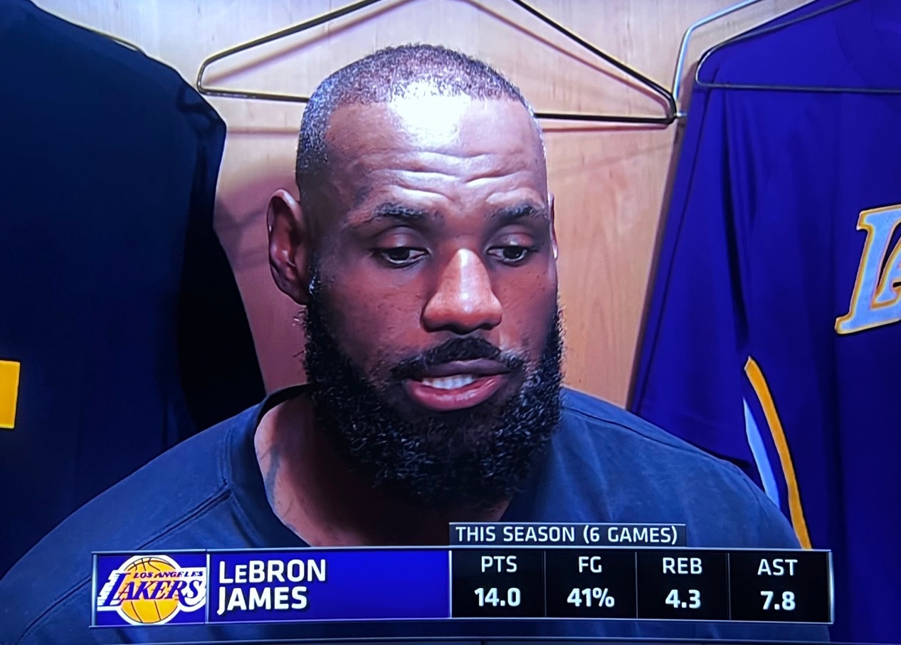 詹姆斯评价里夫斯：“我看到了他的天赋。当天赋与勤奋和准备相结合时，任何付出努力的