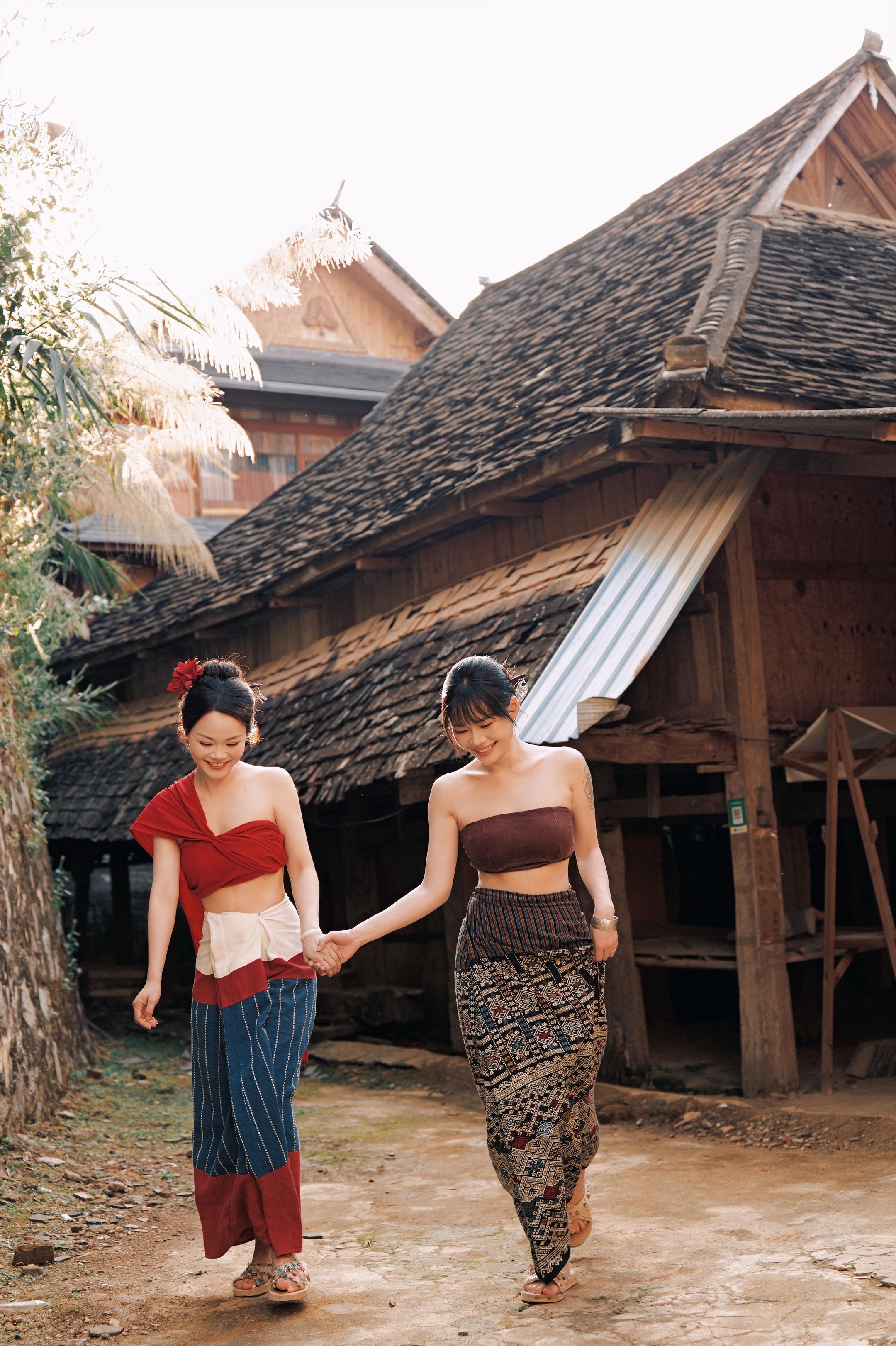 闺蜜是自己挑选的家人。