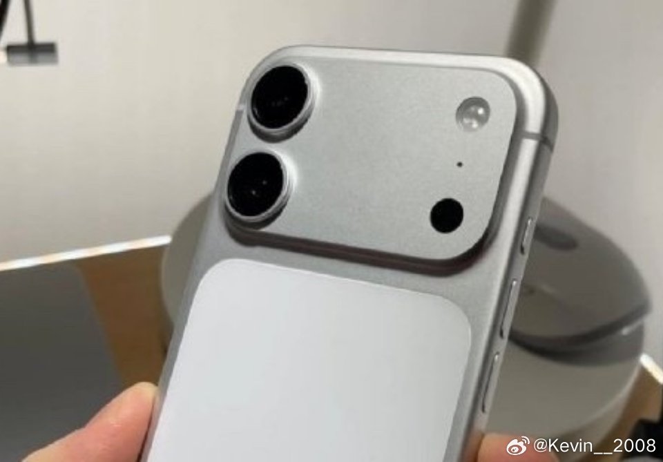 据说iPhone18的外观长这样苹果是真没创新了吗？ 