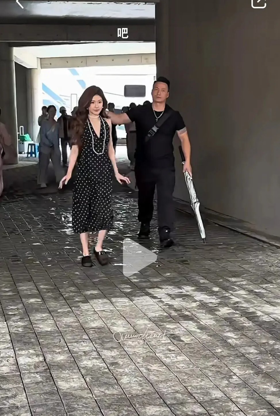 赵露思的身材比例怎么这么虐啊？ ​​​