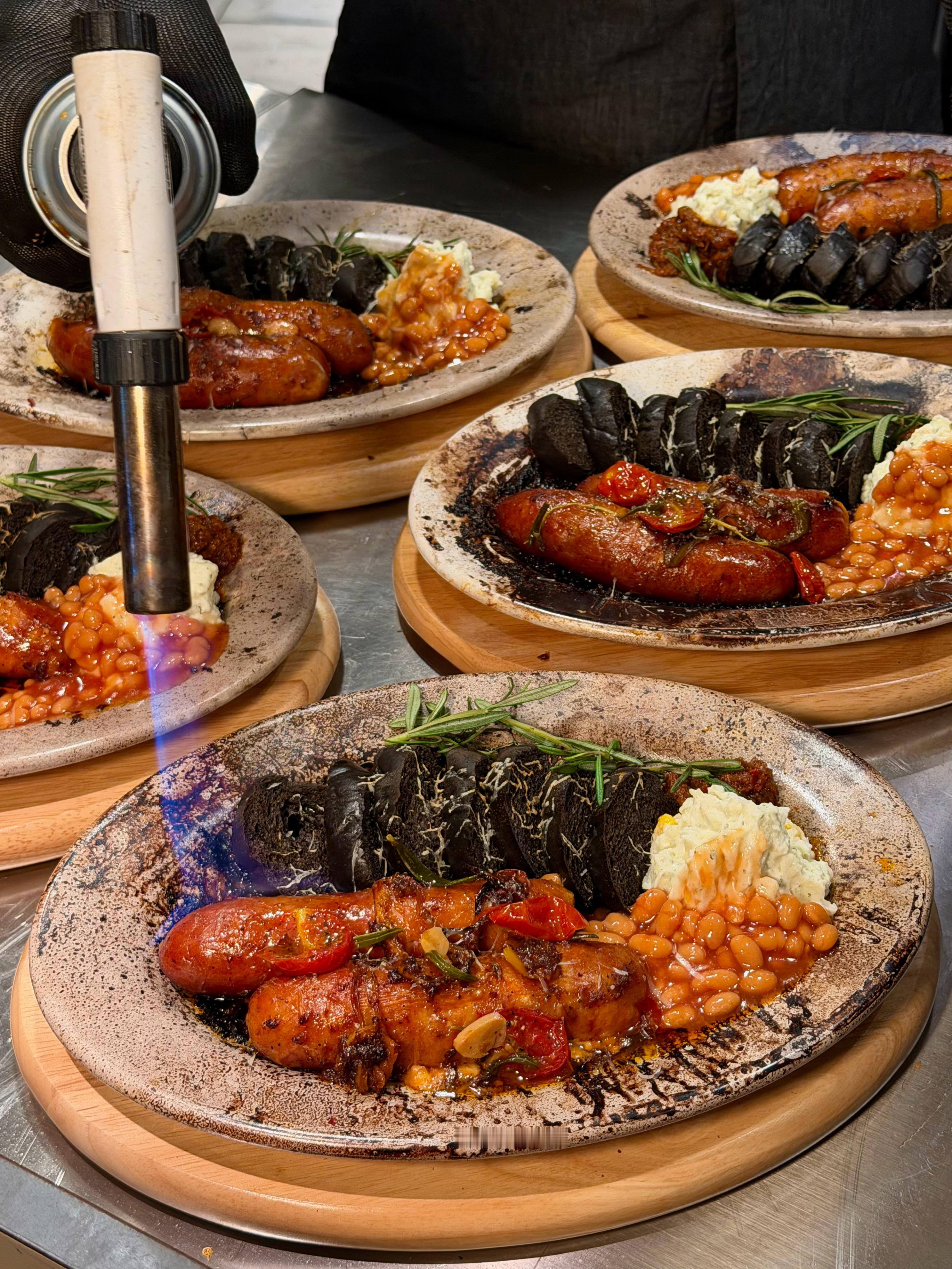 南京首家！！南京首家！延边饭店！！排了快两小时终于吃上了🥺真的不亏！！南京百家