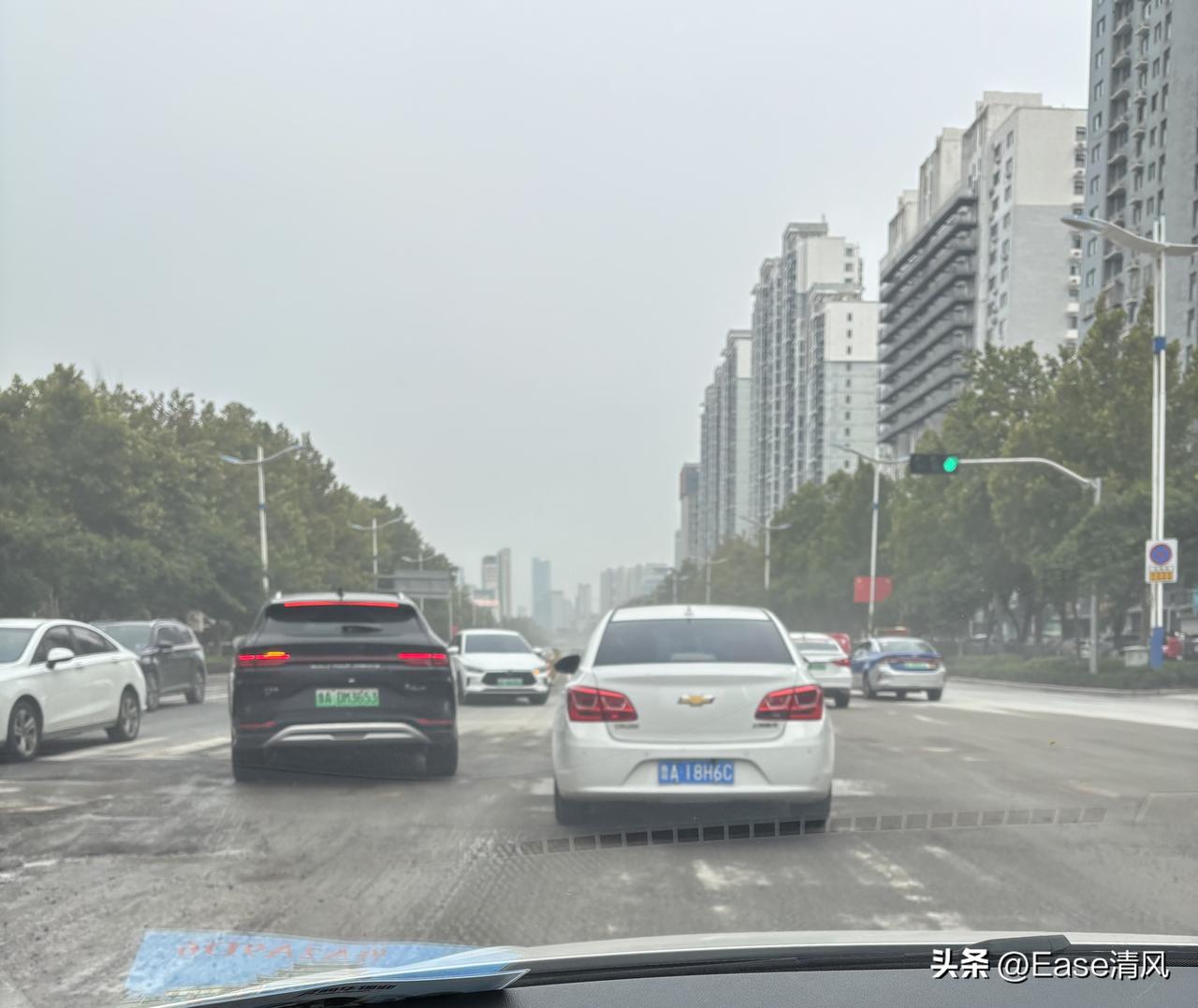 过两天中秋都串门，国庆外地的游客们也都来了，这个时候修路，选的真是时候，经十路弄