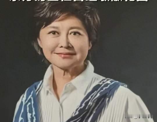 敬一丹告别仪式在北京举行，老同事纷纷来送别，太多细节让人泪奔