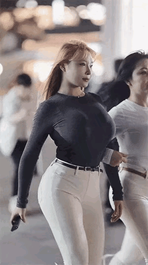 这是自信?还是科技?