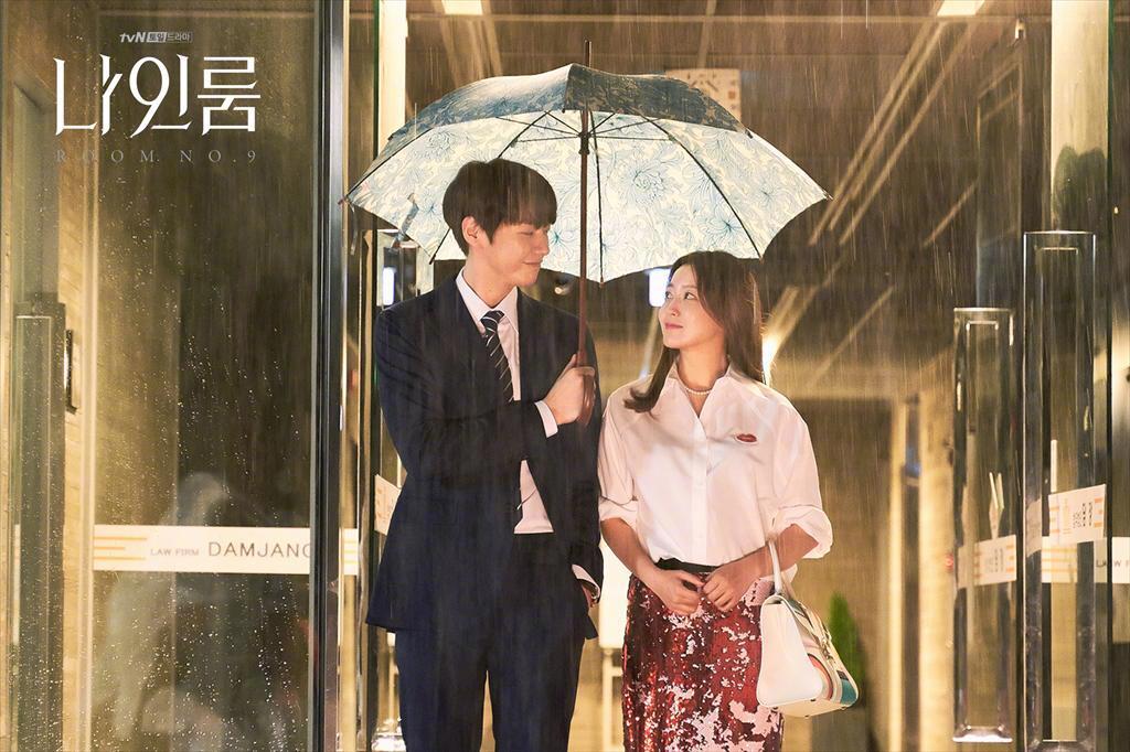 韩剧回顾 Nine Room 首播8周年主演：金喜善、金英光、金海淑2018.1