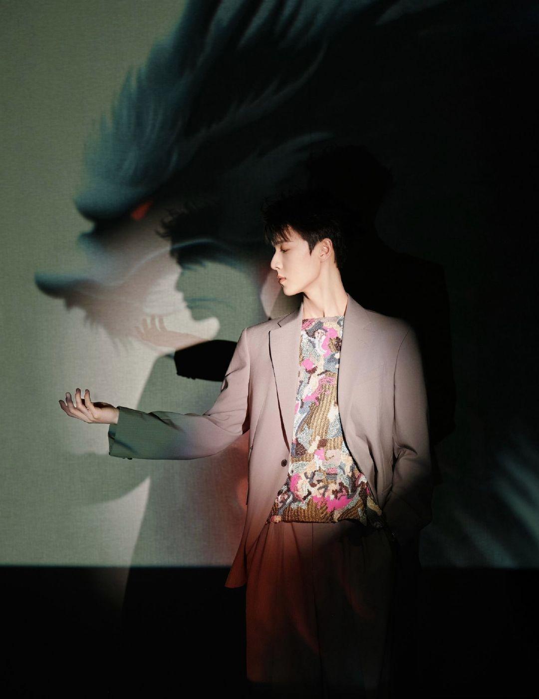 是死里逃生还是跌入另一个陷阱❓光影之下🧊冰面之上，是更神秘的深渊在等待。一起期