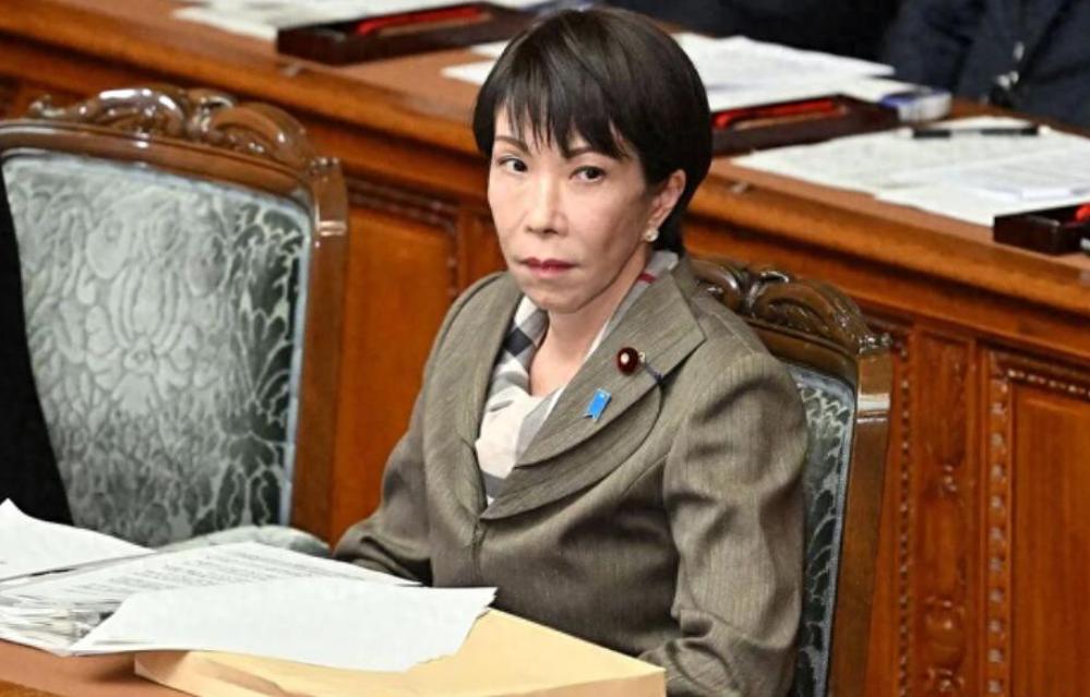 赌徒心态暴露无遗！日本一边慌着救能源，一边猛推导弹扩张，美伊博弈持续升级，全球能