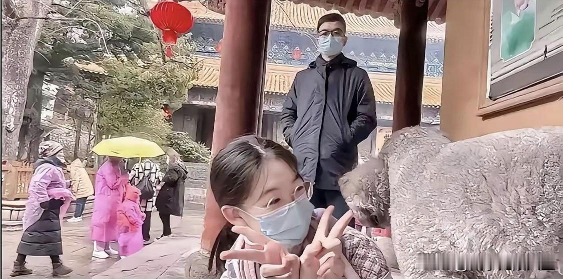 倪海厦老师曾警示世人：“外遇不是艳遇，是催命符。”

感情里所有的背叛，从来都藏
