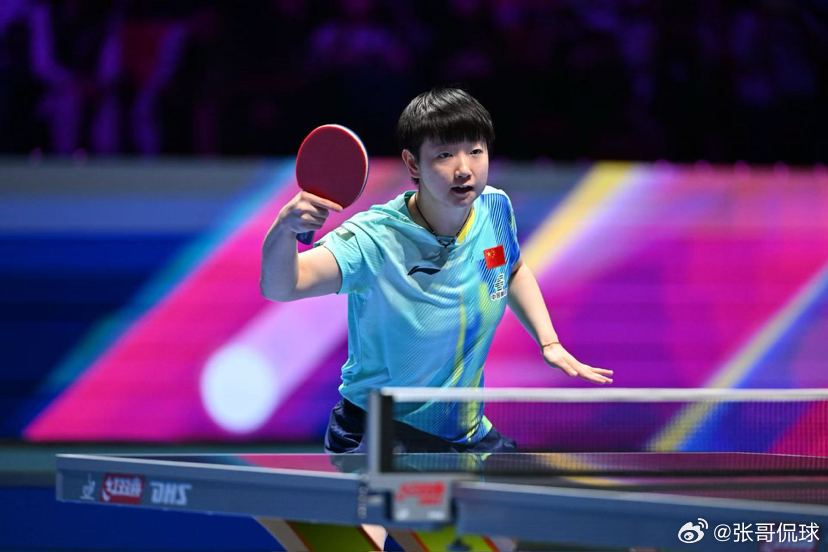 绝境逢生！孙颖莎挽救2赛点4-3险胜晋级，半决赛将战德国怪胶手4月4日澳门世界杯