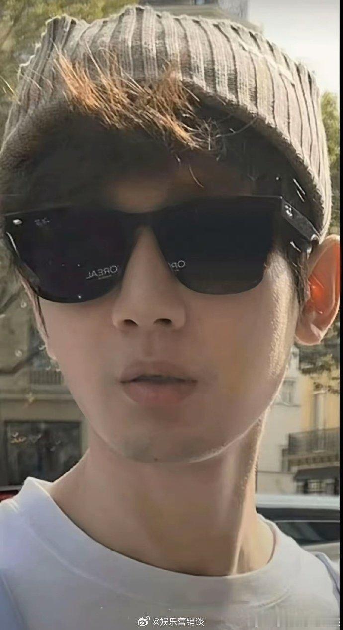 卫诗雅说成毅太可爱了卫诗雅采访真情流露，直言成毅性格可爱又暖心，一到片场就调动全