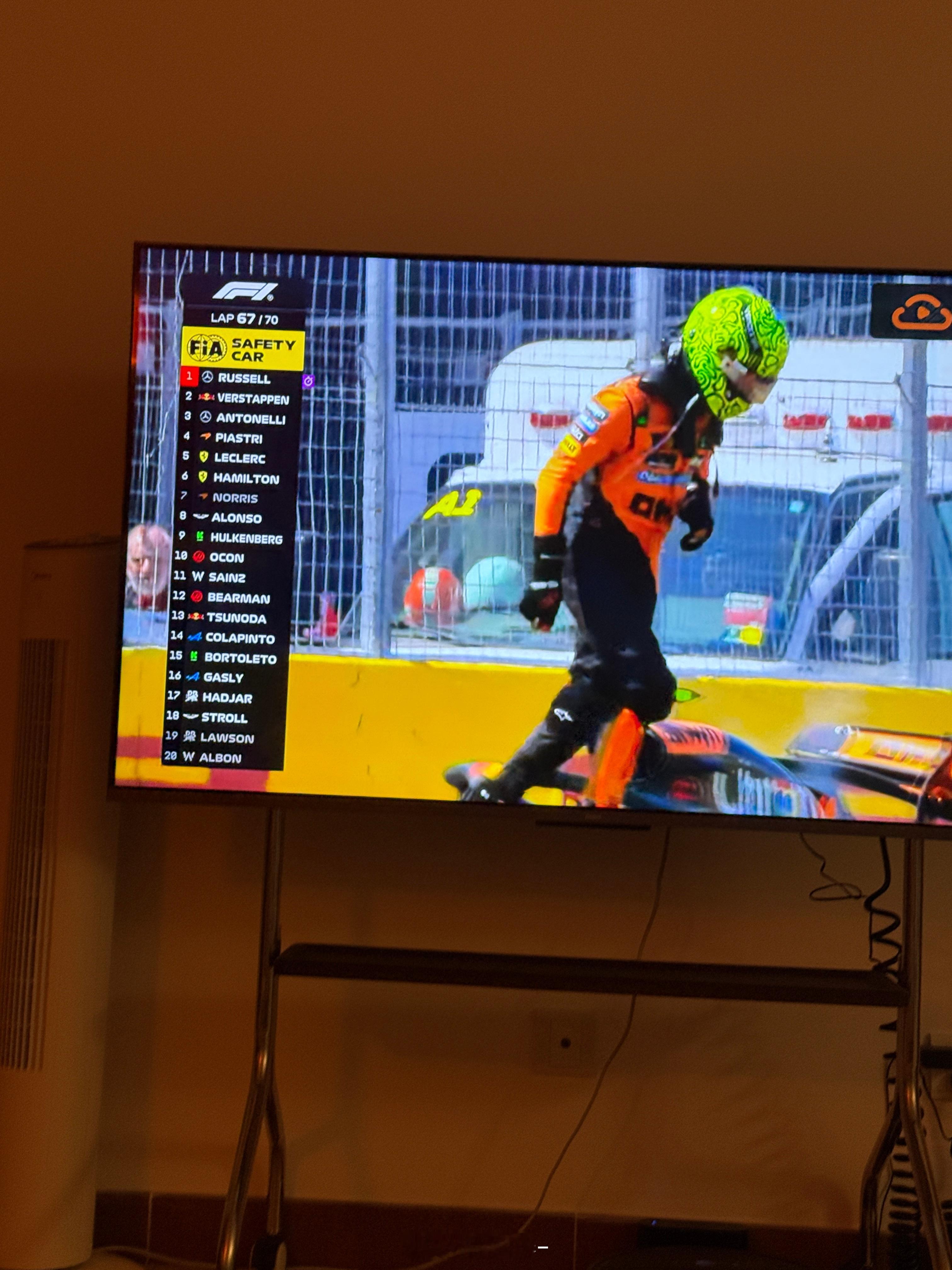 最后三圈诺里斯：我顶[衰]f1加拿大大奖赛 ​​​