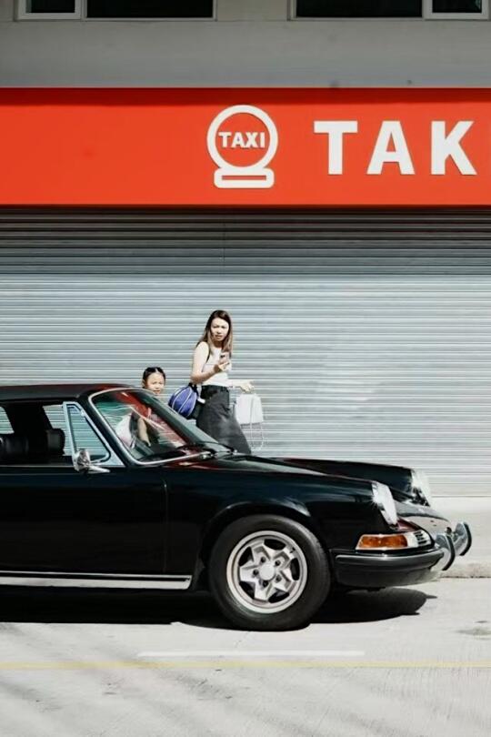 “有人驻足欣赏你的车时，开心吗?”