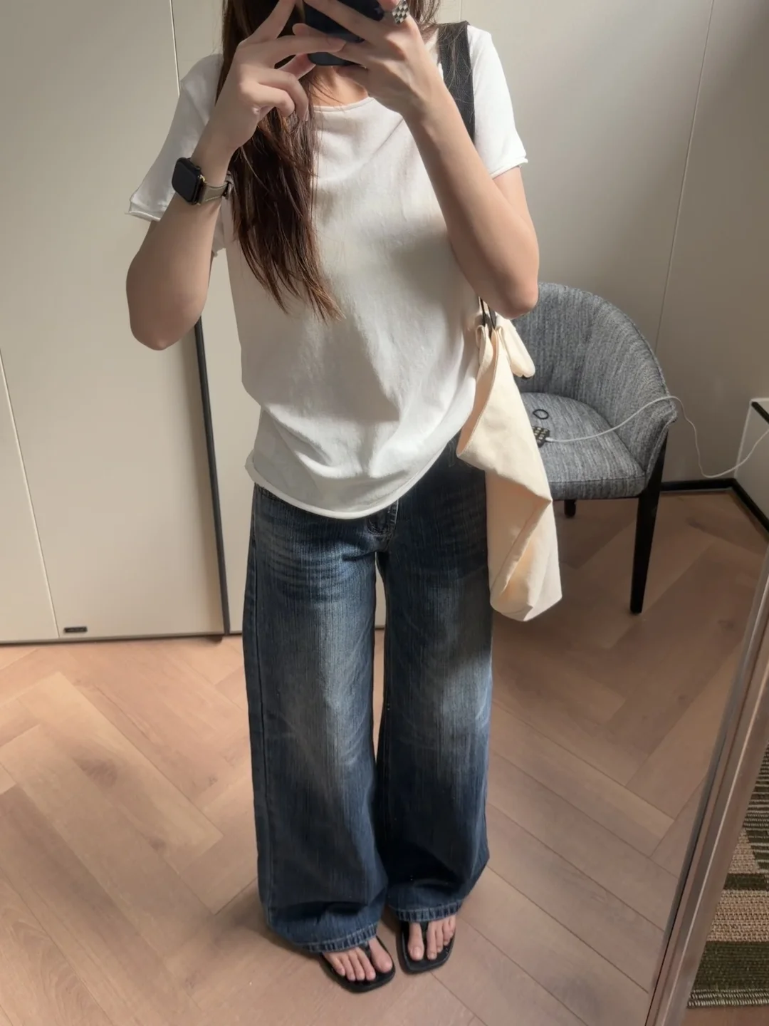 这条裤子的版型我太爱了，好绝！！