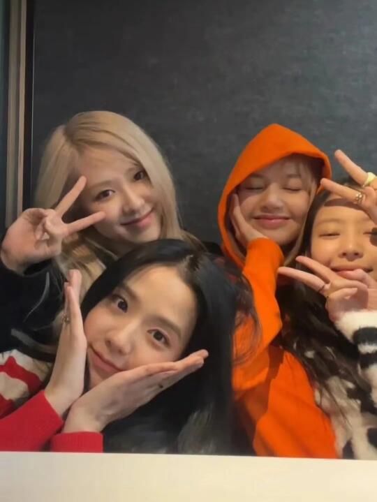 blackpink的素材在哪找啊啊啊