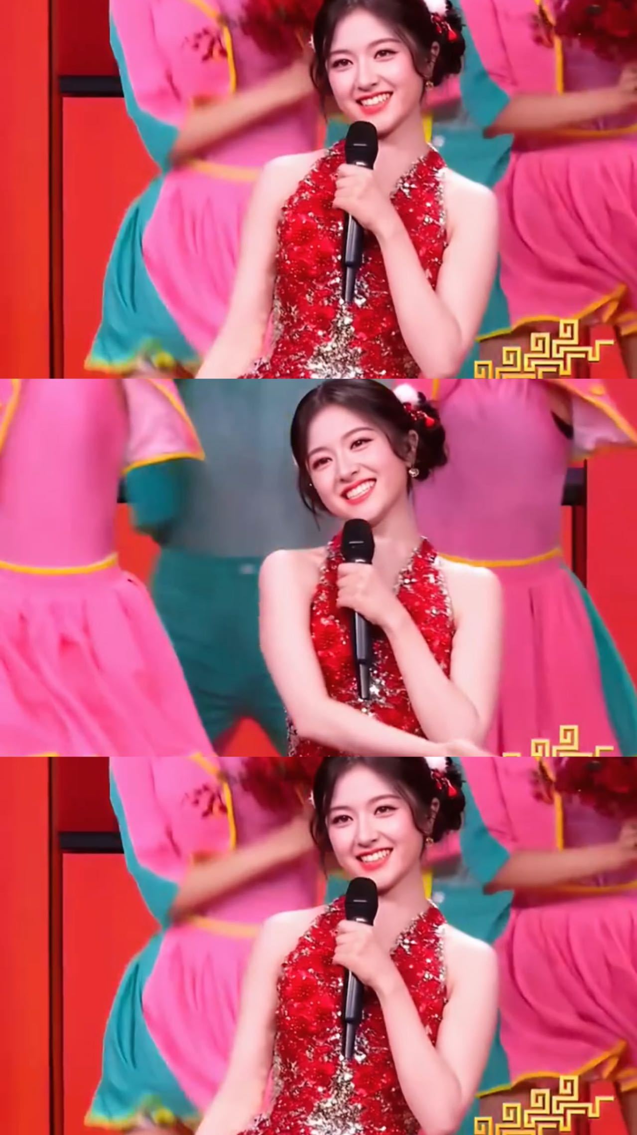 李兰迪春晚舞台美成啥了李兰迪美得喜气洋洋 一眼万年说的就是她！李兰迪这身造型太适