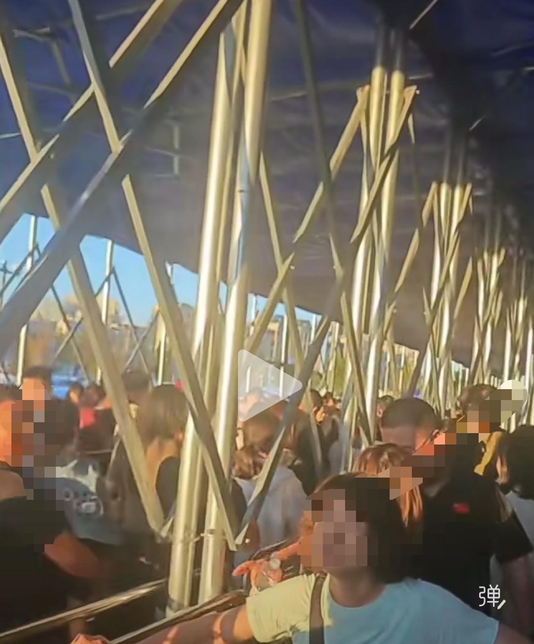 国庆假期避开了高速的拥堵，结果没避开开业4个半月青岛山姆的排队[捂脸][捂脸][