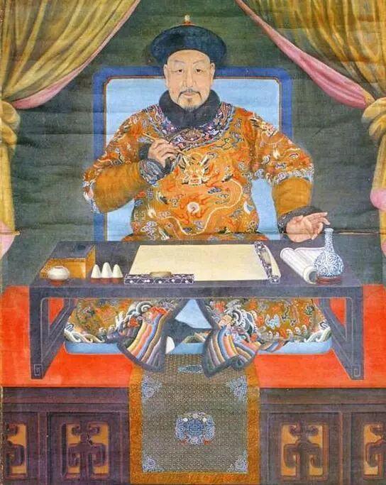 《故宫新整理出乾隆“年度述职PPT”（手绘卷轴版）：长3.2米，共17折，末页盖