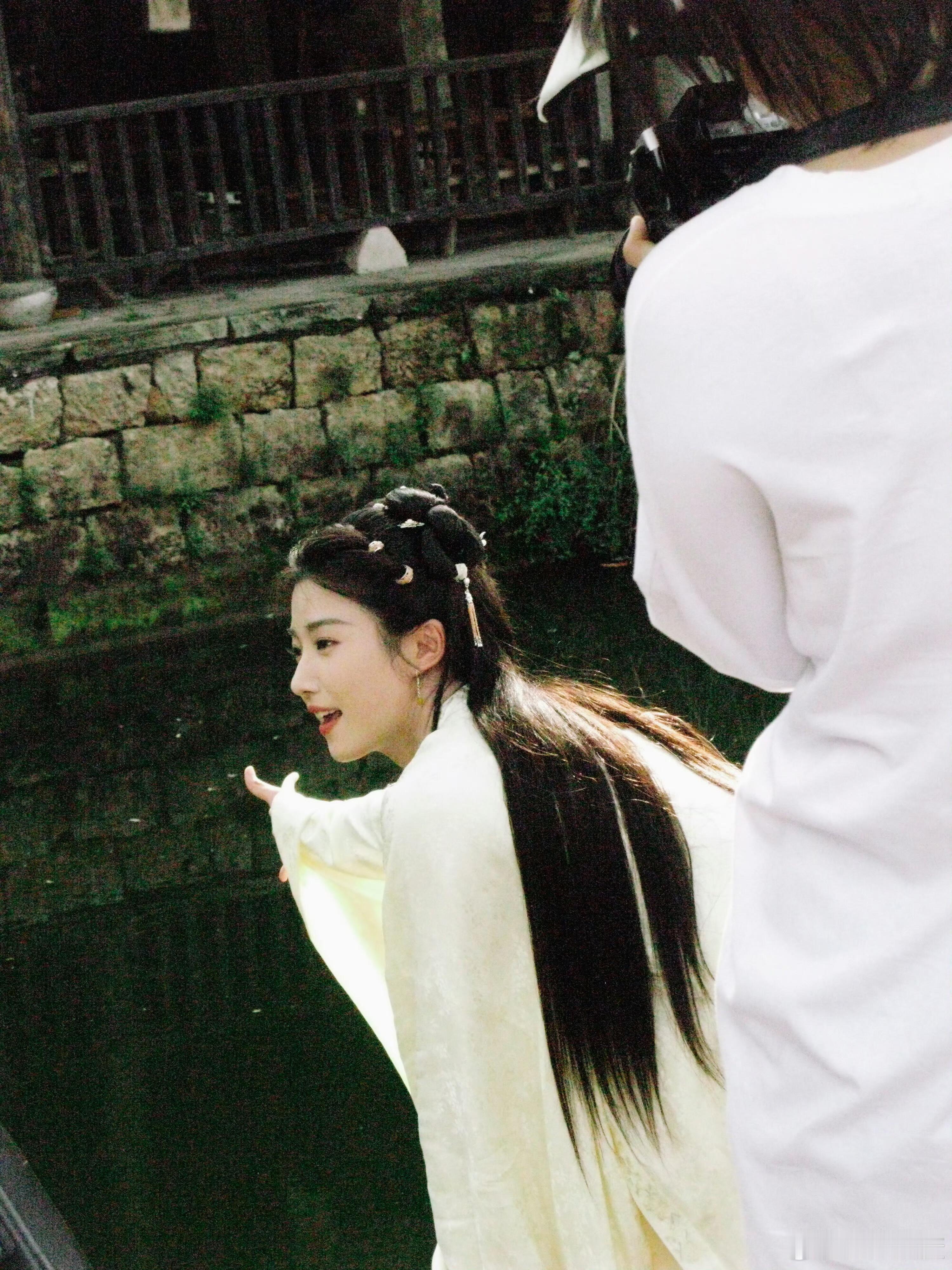 卢昱晓 你眉目如当年 流转我心间卢昱晓｜ 