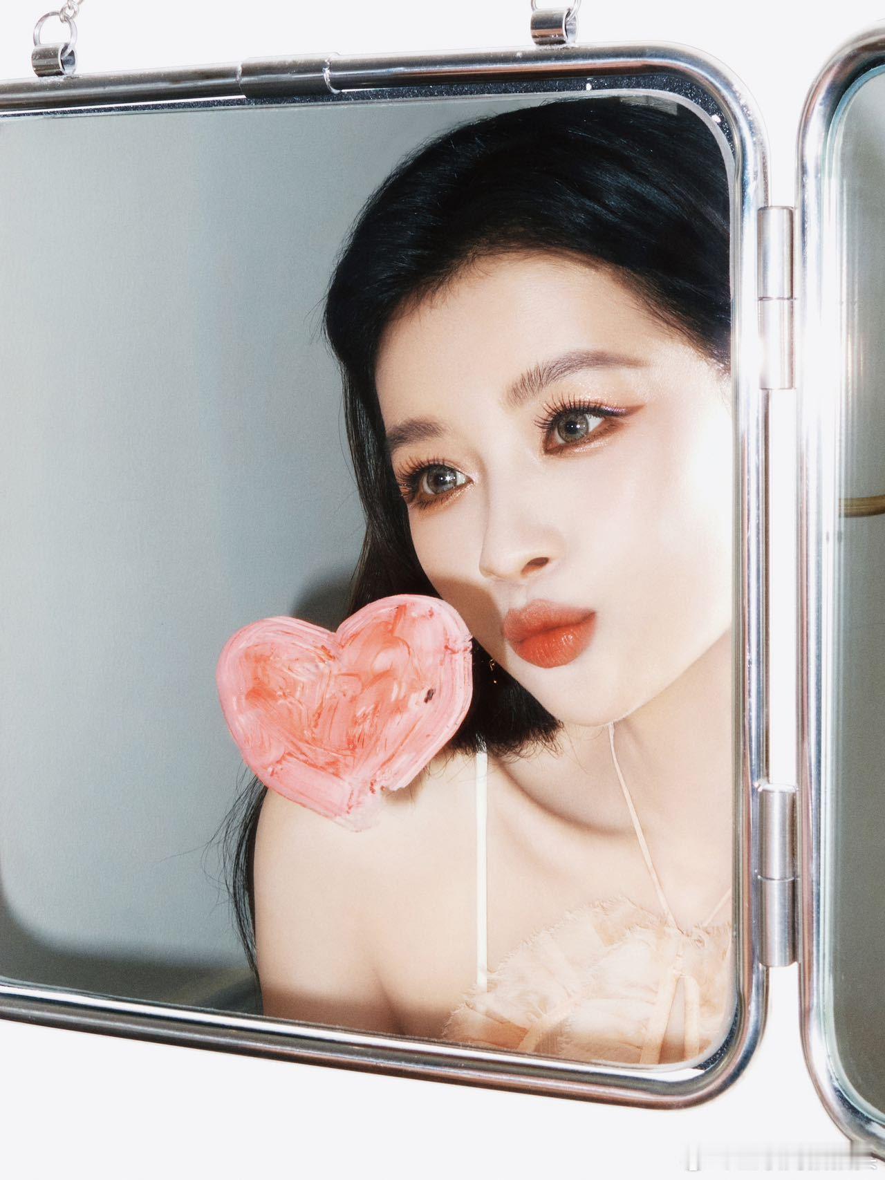 孙怡组真唱 孙怡这次全开麦舞台让我对她完全改观了，原来她唱歌这么厉害。此刻最好的