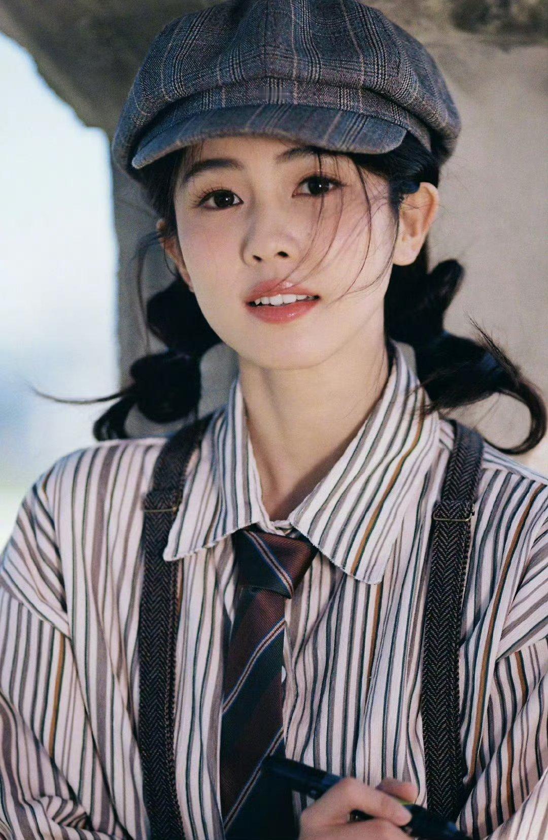 白鹿好久没作品了 ​​​