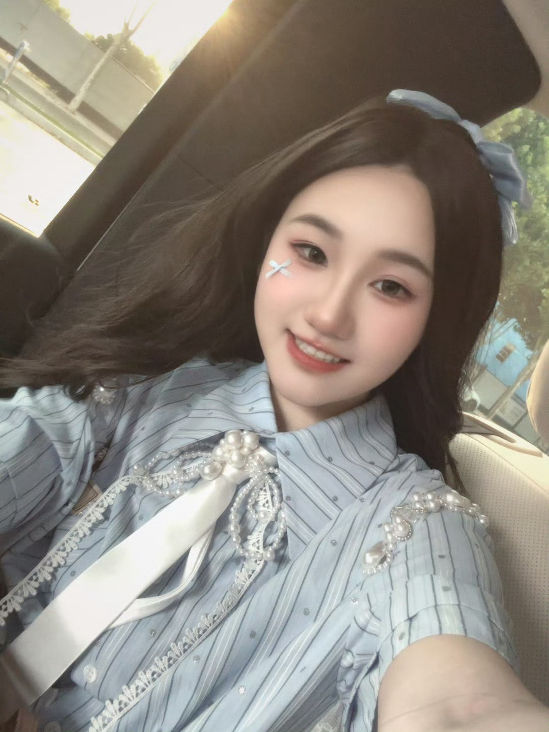 此女萌萌的写出来超级牛的剧情