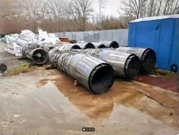外国网友惊掉下巴：咸鱼55万包邮售卖9台退役的米格29发动机，随意露天放置的状态