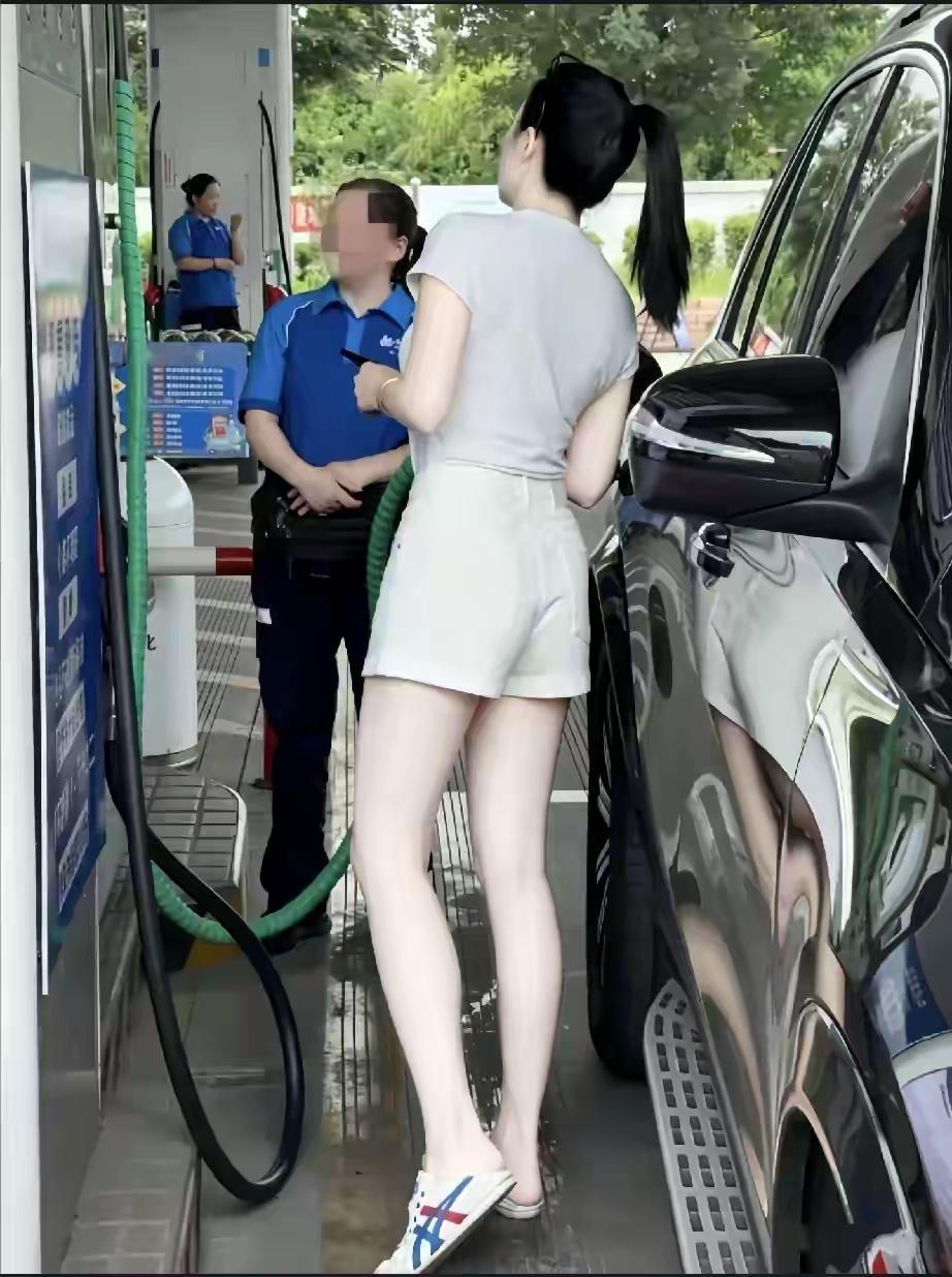白得发亮[比心][比心]