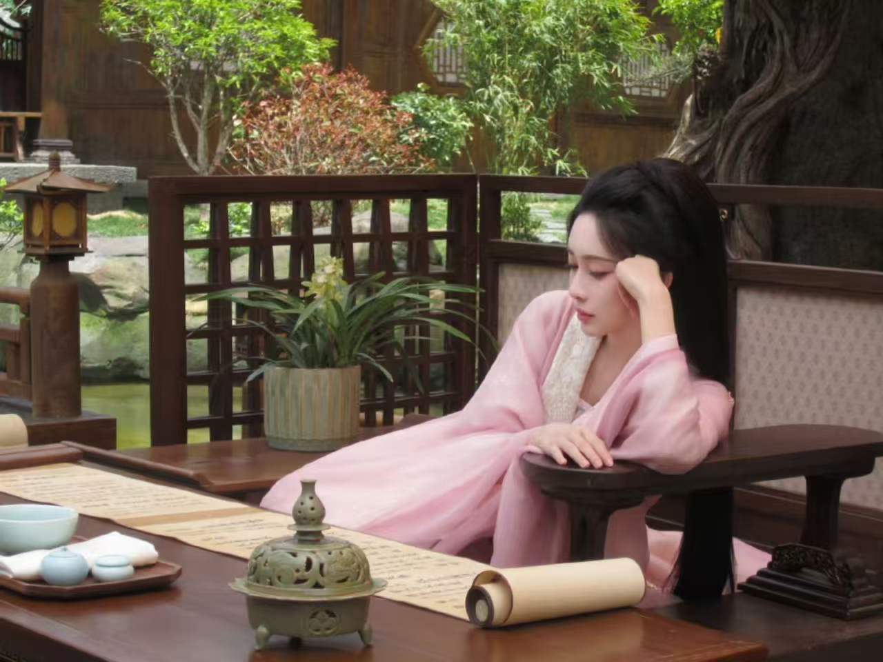 娱乐孟子义真正的爽文女主孟子义沈汐和压迫感重生归来自带锋芒，孟子义饰演的沈汐和把