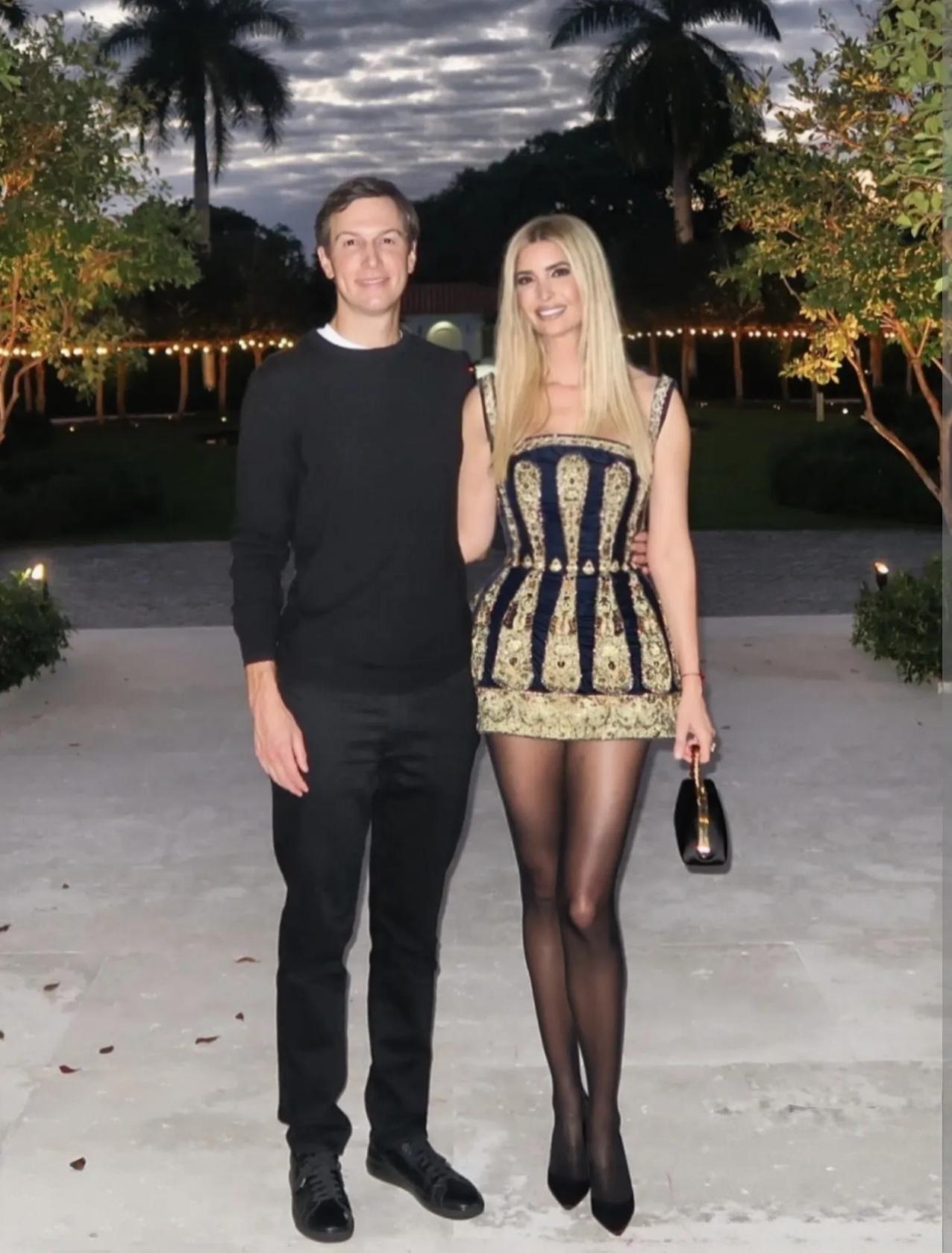 大家有没有觉得，特朗普女儿伊万卡的犹太裔老公库什纳，看起来和萝莉岛岛主爱泼斯坦有